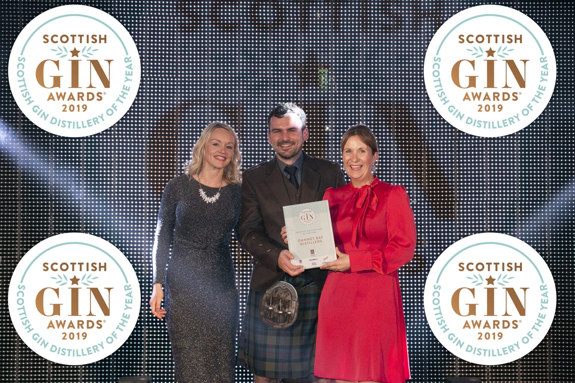 Martin & Claire Murray, owners of Dunnet Bay Distillery, receiving the Scottish Gin Award for Gin Distillery of the year!